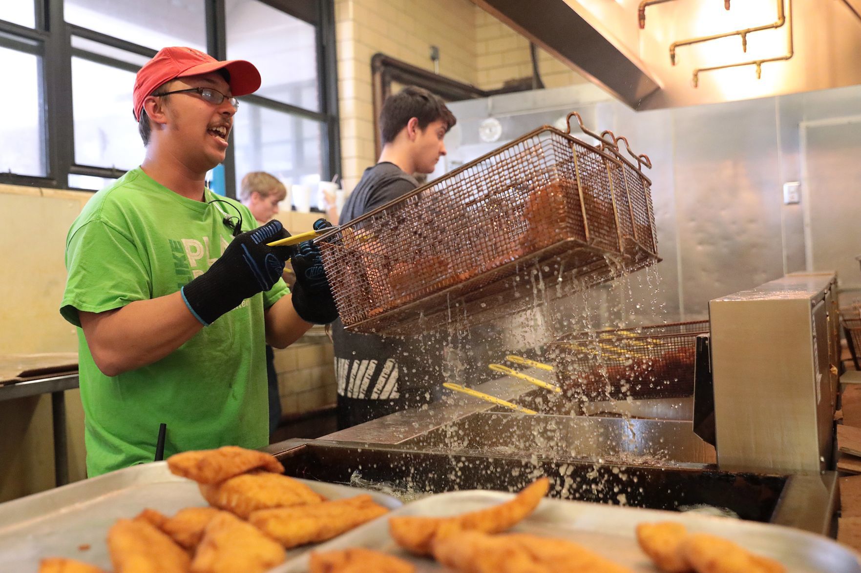 Final fish fry of Lent